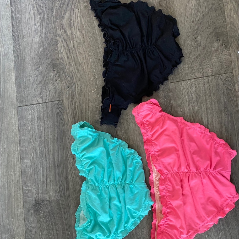VS Ruffle Cheeky Swim Bottoms